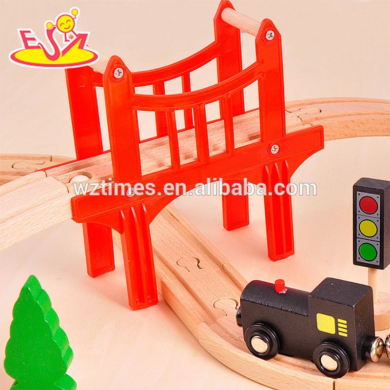 wholesale top fashion children wooden toy train for sale W04C049