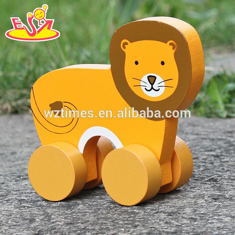2018 New design baby wheels wooden lion toy best sale kids wooden lion toy wholesale cheap children wooden lion toy W04A320