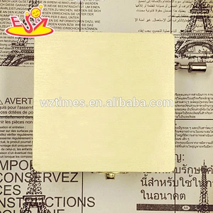 2018 wholesale wooden hand crank music box fashion wooden hand crank music box popular wooden hand crank music box W07B034