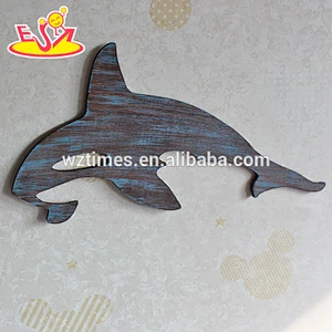 2018 New design home decorations wooden wall hanging top fashion whale shape wooden wall hanging W09D016