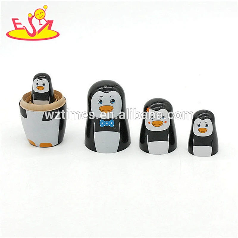 Wholesale cute penguin design wooden toy 5 PCS matryoshka russian doll for kids W06D092