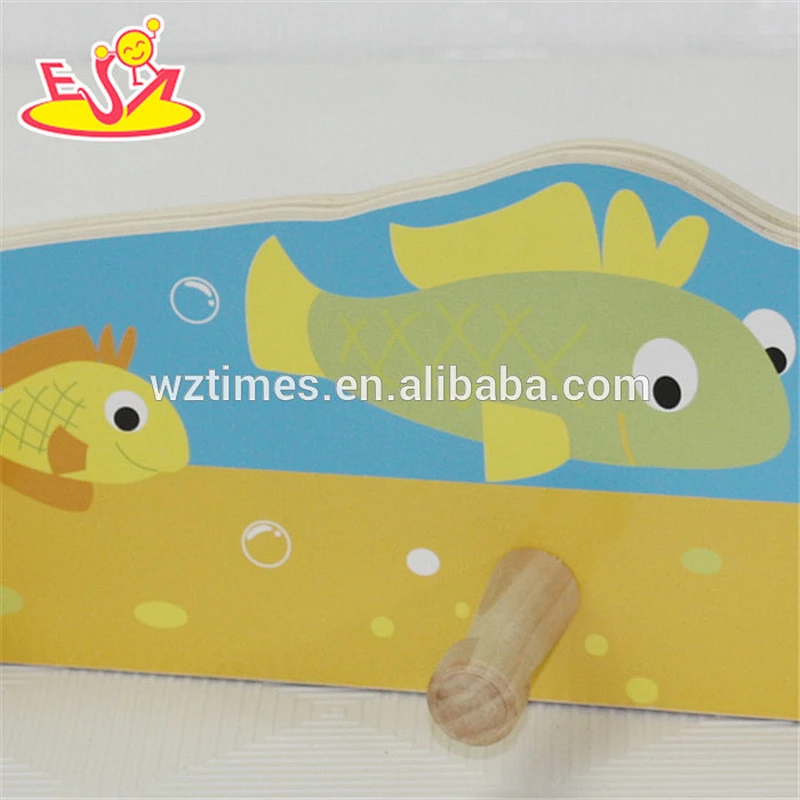 wholesale charming gift wooden wall hook for kids latest design wooden wall hook W09B046
