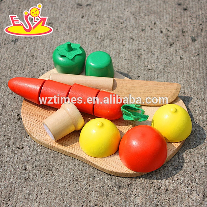 Großhandelsqualität täuschen das hölzerne Ausschnittgemüsespielzeug des Spielzeugs für Kinder W10B105 vor