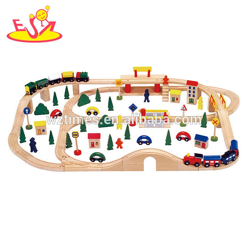 2018 Wholesale educational wooden railway for toddlers W04C068