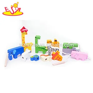 Hölzernes fädelndes Spielzeug des Großhandelsmultifunktionstierblocks für Kleinkinder W11E074