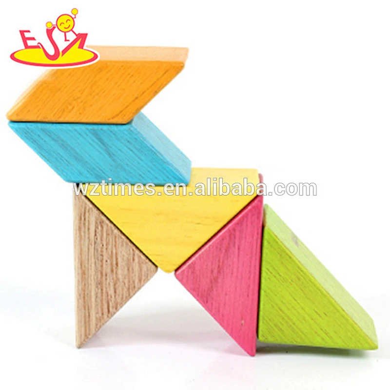 Wholesale colorful 18 pcs wooden magnetic tiles puzzle toy to carry out baby's imagination W03B047