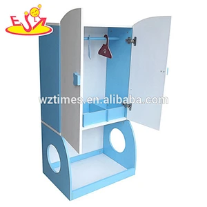 Wholesale creative household blue wooden dog wardrobe with sleeping drawer W06F011