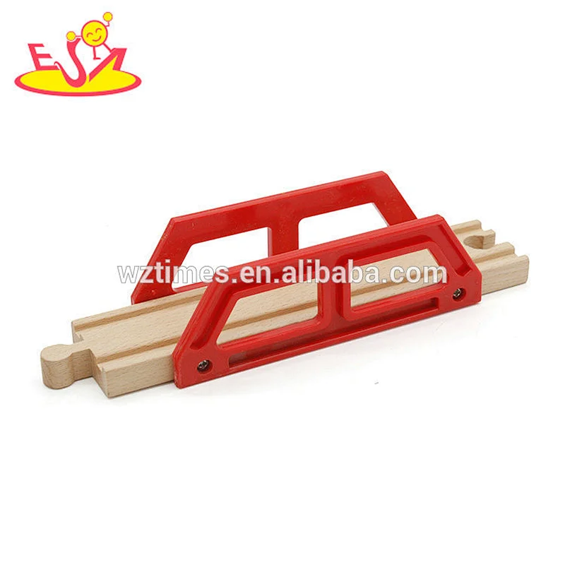 wholesale cheap small wooden train track car toy for toddlers W04C118