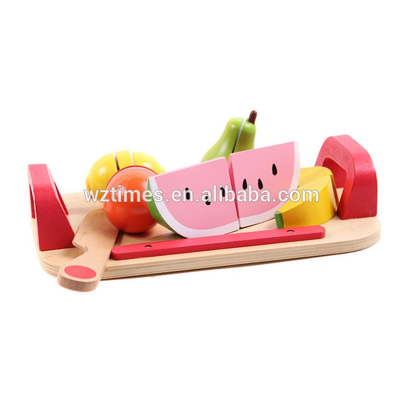 2018 Wholesale cheap fruit cutting toys wooden pretend play food set for kids W10B215
