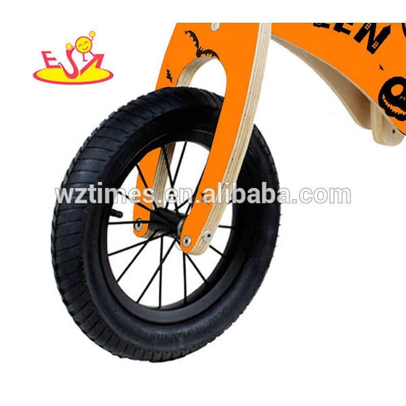 Wholesale best sale cool style kids wooden black balance bike used in home and outdoor W16C096-1