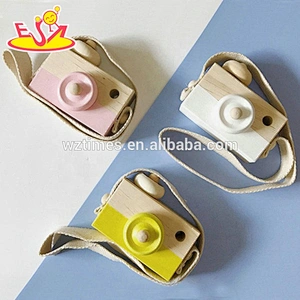 Most popular girl pink wooden toy camera for toddler W01A301