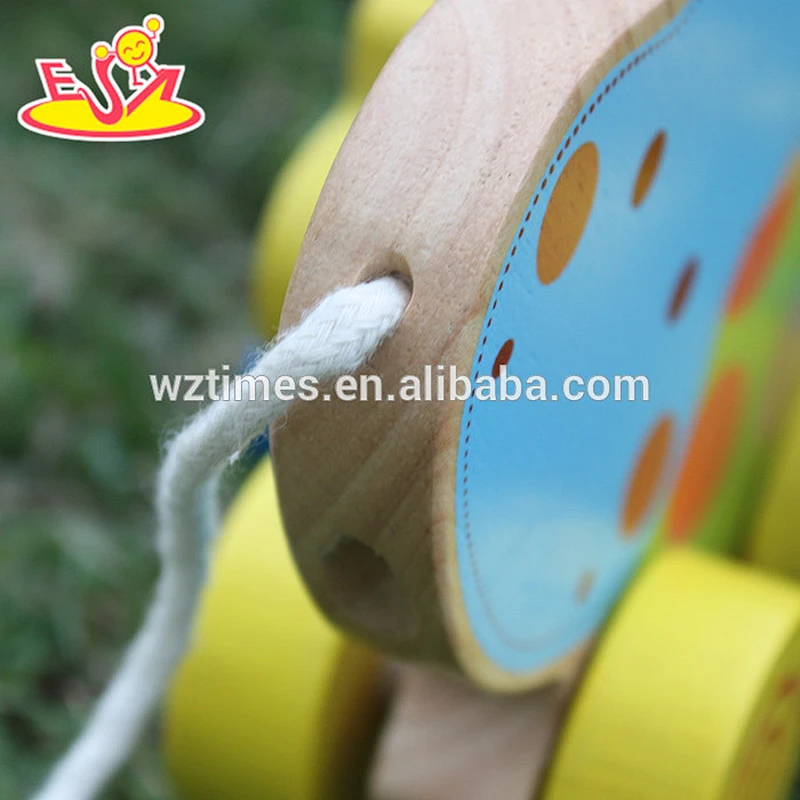 Wholesale educational wooden pull car toy new product baby wooden pull car toy W05B054