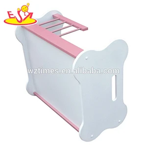 Wholesale delicate indoor use wooden pink luxury pet bed for small animals sleeping W06F005A
