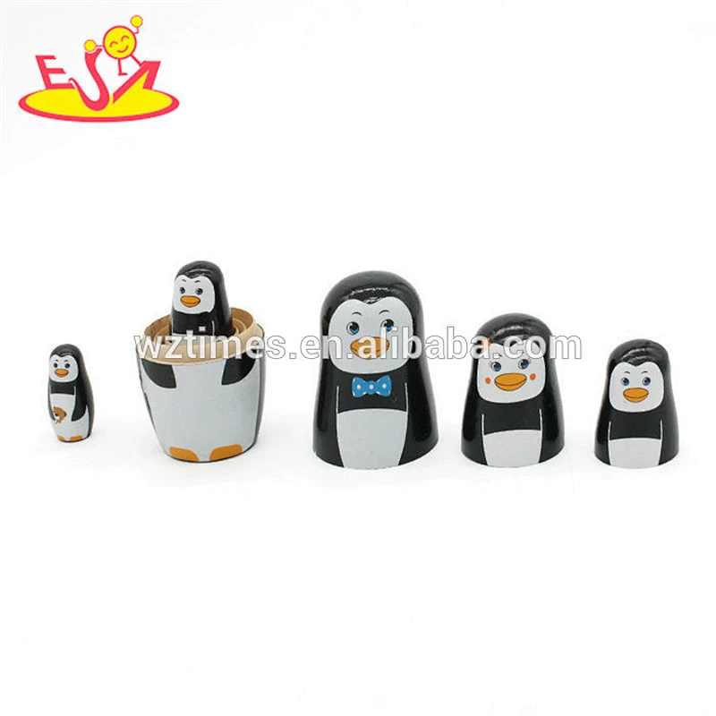 Wholesale cute penguin design wooden toy 5 PCS matryoshka russian doll for kids W06D092