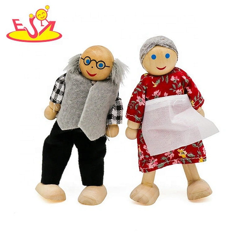 New design miniature wooden dolls house figures for kids W06D119