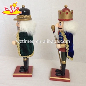 wholesale top fashion wooden large nutcracker soldier for kids like W02A068