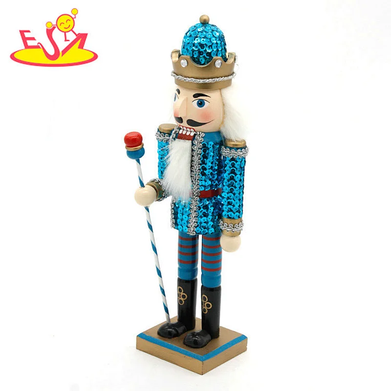 2018 Wholesale mini fashion design nutcracker doll toys wooden blue nutcracker for sale W02A292