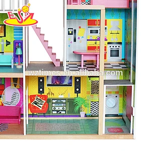 2018 Wholesale best sale wooden kids dollhouse lovely wooden kids dollhouse W06A246