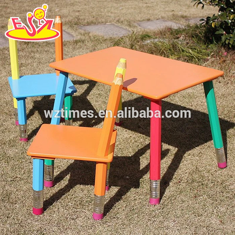 Wholesale customize wooden baby table and 2 chairs used in home or kindergarten W08G106