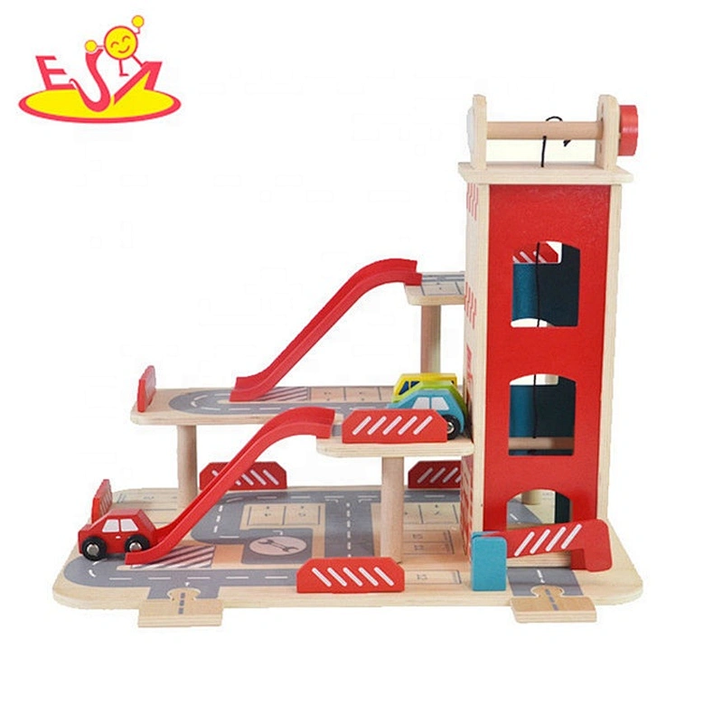 2019 New hottest kids wooden toy parking garage with elevator W04B080