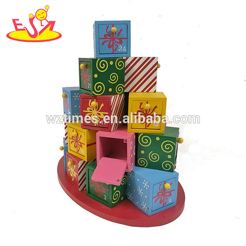 Wholesale fashion household wooden wonderful christmas calendar box for kids W09F013