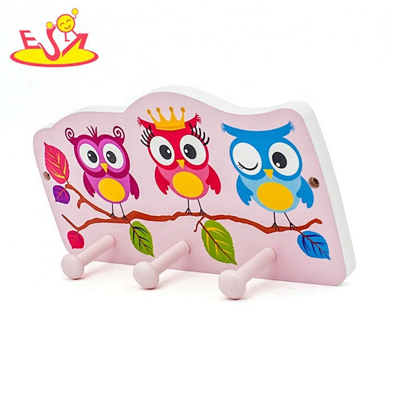New design cartoon wooden kids wall hooks for hanging W09B090