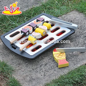 Großhandelsrollenspiel hölzernes bbq Grillspielzeug für die Handfertigkeitstraining des Babys W10D135