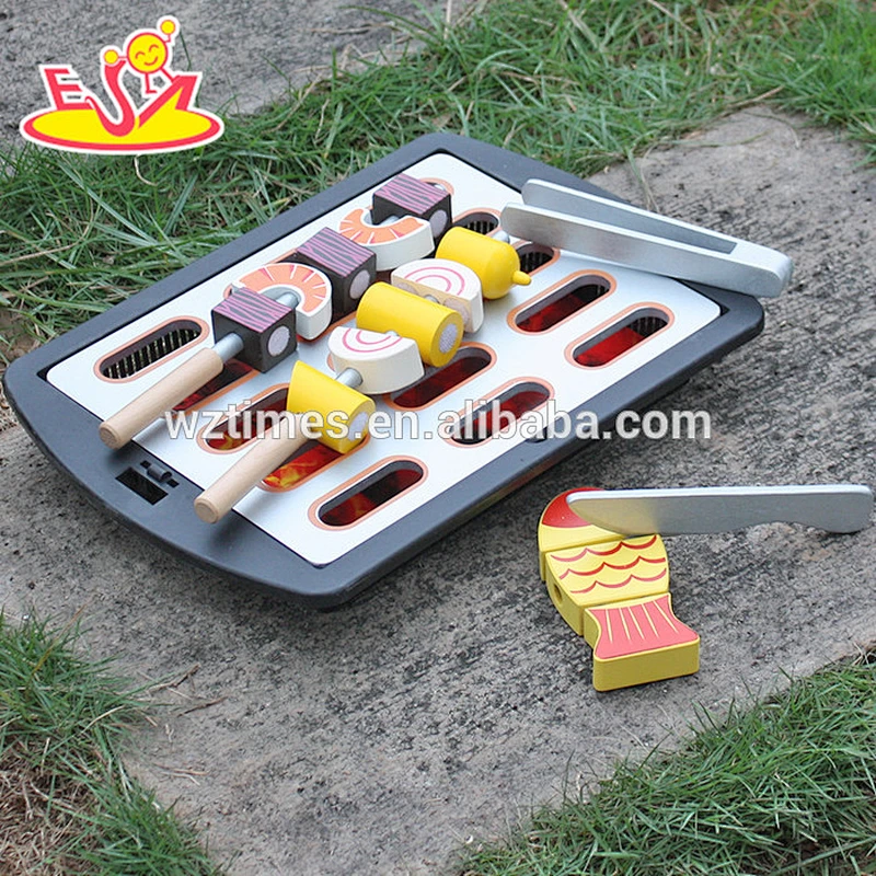 Großhandelsrollenspiel hölzernes bbq Grillspielzeug für die Handfertigkeitstraining des Babys W10D135