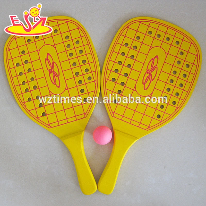 Wholesale top quality wooden beach ball game for adult's outdoor sport W01A102
