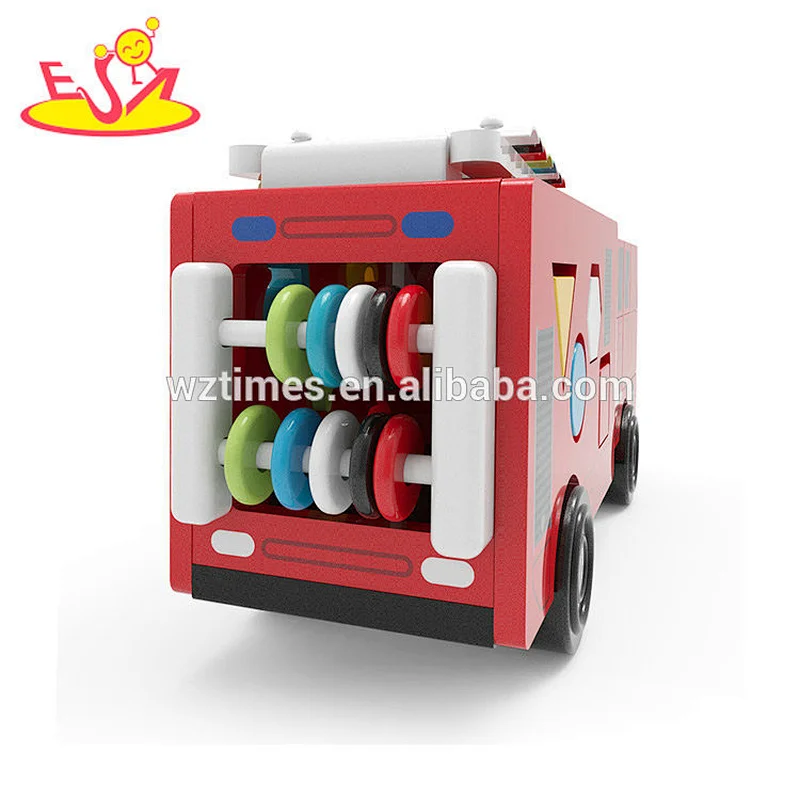 2018 Wholesale intersteing kids educational toys wooden fire trucks for sale W12D093