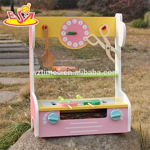 Großhandel Vorschule Kinder spielen Grill Holzspielzeug Bbq Set neue Design Mädchen Holz Spielzeug Bbq Set W10C302