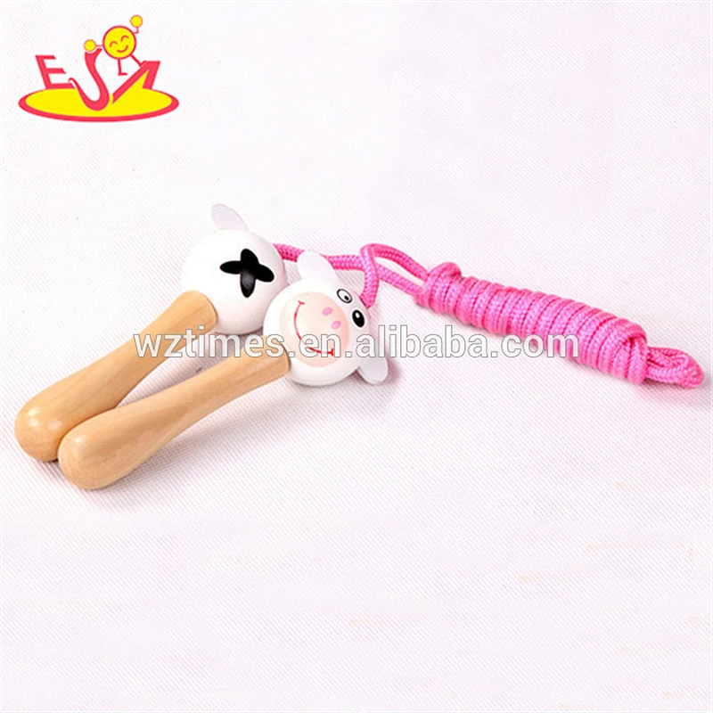 Wholesale lovely pink skipping rope with wooden handle for children W01A121