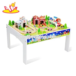 2018 Wholesale educational wooden railway for toddlers W04C068