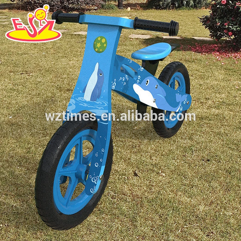 2018 Wholesale best walker growing exercise car wooden balance car W16C171