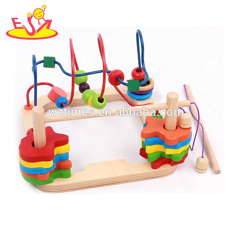 Reizendes einzigartiges hölzerner Korne schnüren Spielspielzeug für Baby W11B166