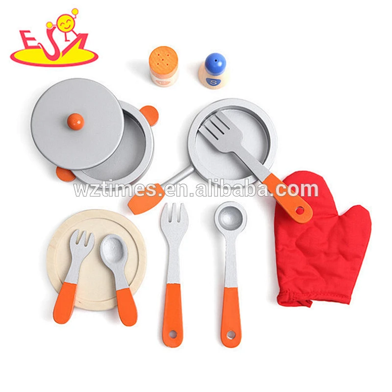 2018 venta al por mayor de niños cocina de madera cocina juego superior moda niños cocina de madera cocina juego W10C209
