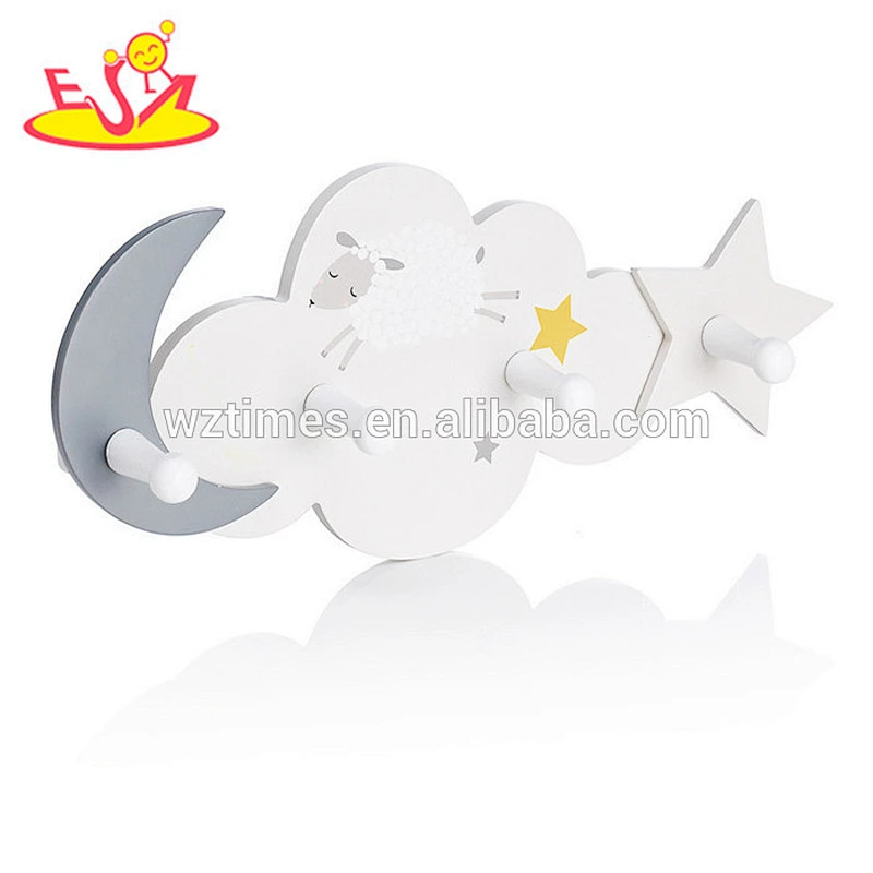 2018 wholesale white wooden kids coat hooks new design wooden kids coat hooks best wooden kids coat hooks W09B074