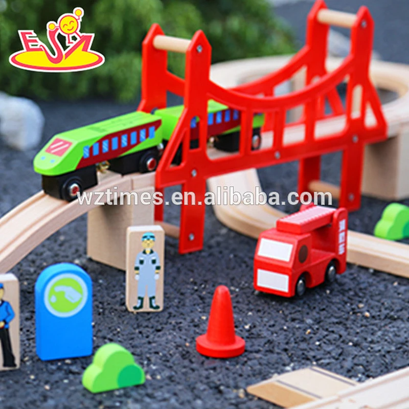 wholesale most popular kids wooden model railway for sale as holiday gift W04C045