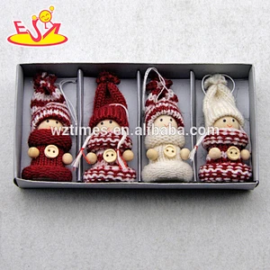 2018 New products Christmas wearing warming wooden doll bodies W02A247