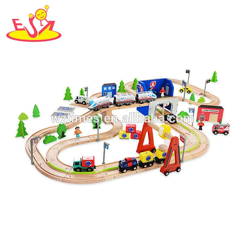 Wholesale 80 pcs hottest sale wooden train tracks set table toy for boys W04C084