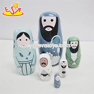 2018 Wholesale funny matryoshka doll 5 pcs wooden mini nesting doll for baby W06D098