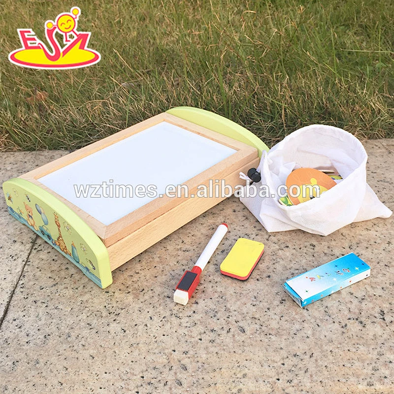 الجملة التعليمية خشبية طفل ضعف الجانب لوحة الرسم مع الملصقات المغناطيسية W12B093