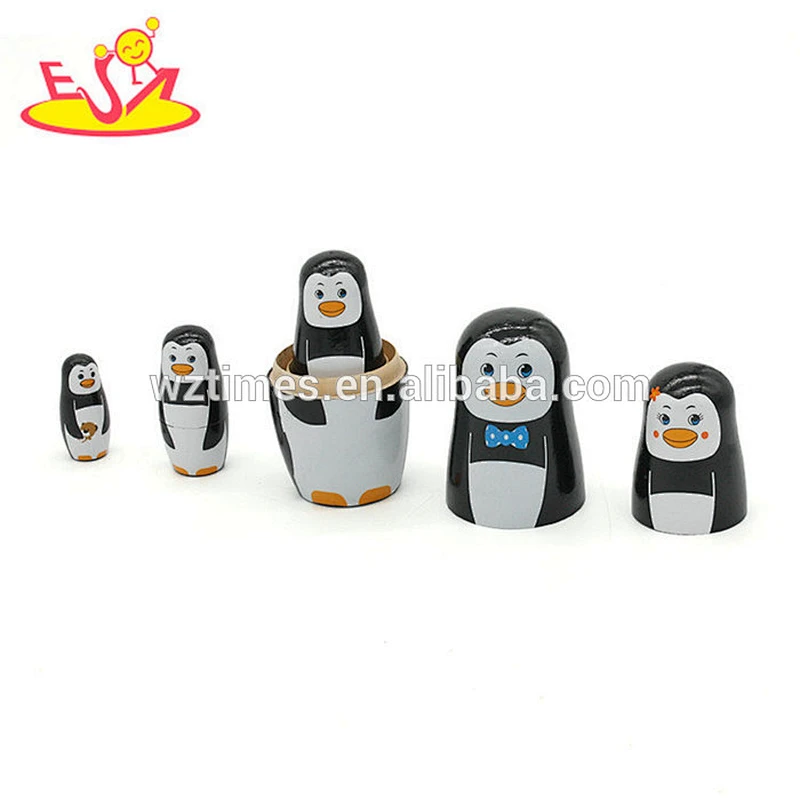 Wholesale cute penguin design wooden toy 5 PCS matryoshka russian doll for kids W06D092
