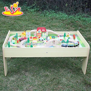 2018 wholesale children wooden train toy with table W04C030