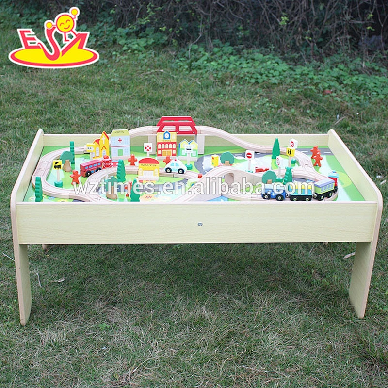 2018 wholesale children wooden train toy with table W04C030