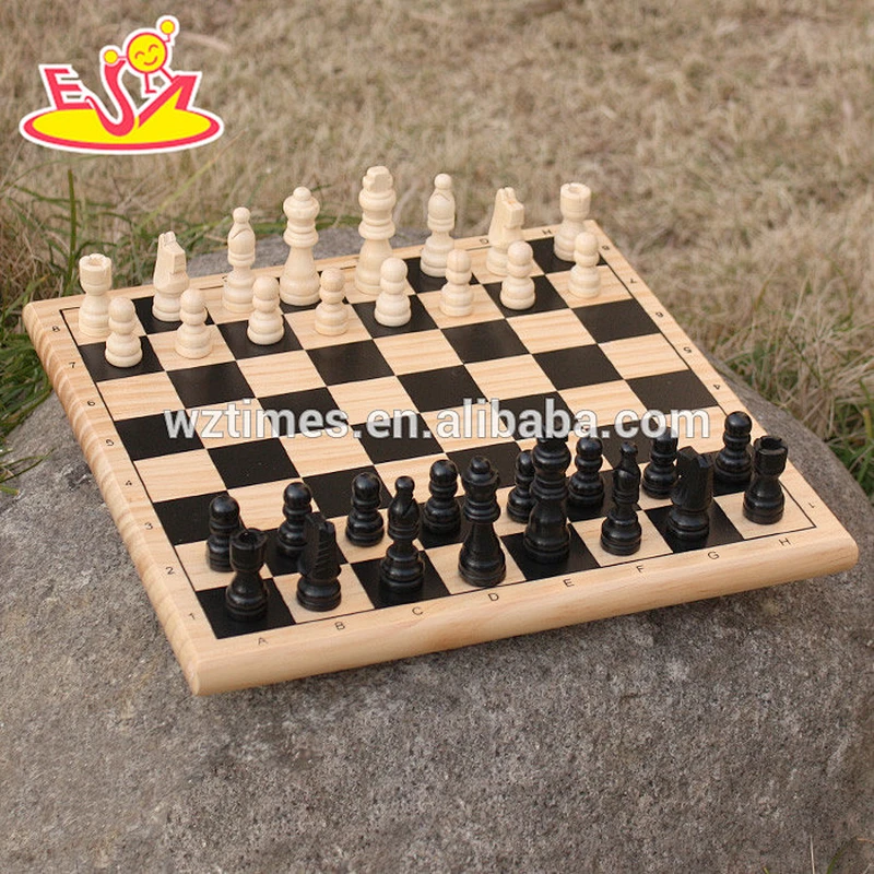 2017 Wholesale cheap kids wooden international high quality children wooden international chess W11A053