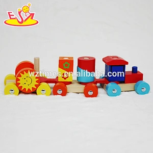New design children wooden pull train toy for sale as holiday gift W04A295