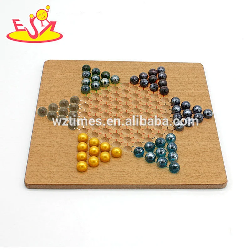 Wholesale intelligent wooden checkers game for children W11A098
