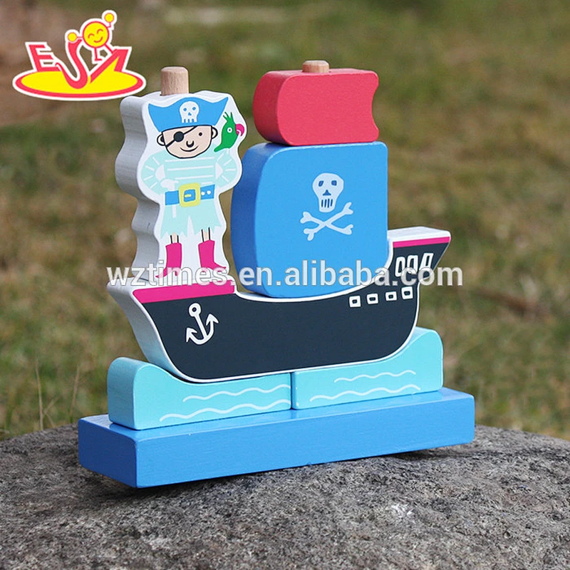 2018 New design pirate boat shape wooden baby stacking toys for education W13D134