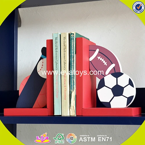 wholesale popular baby football wooden bookends W08D048